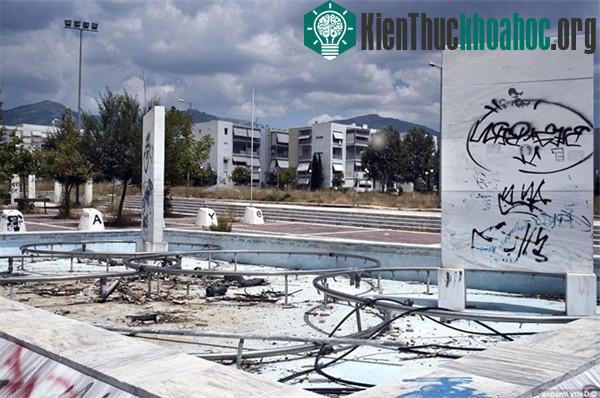 Các khu thi đấu phục vụ Olympic ở Athens, Hy Lạp dường như không còn giá trị sử dụng.