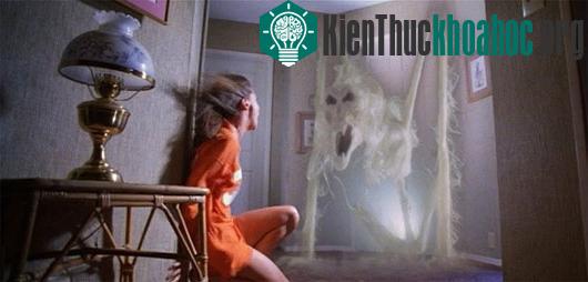 Từ thời xa xưa, những người mê tín cho rằng, chính quỷ Satan đã tạo ra chúng để đùa giỡn với con người