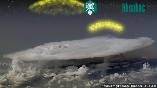 Các nhà khoa học NASA sử dụng kính thiên văn để tìm kiếm bằng chứng về phản vật chất