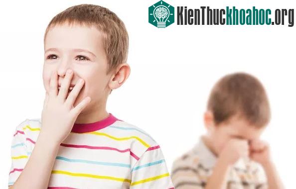 Lý giải vì sao con người thích nhìn người khác thất bại