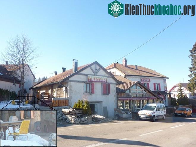 Độc đáo khách sạn duy nhất thế giới nằm trên lãnh thổ hai nước