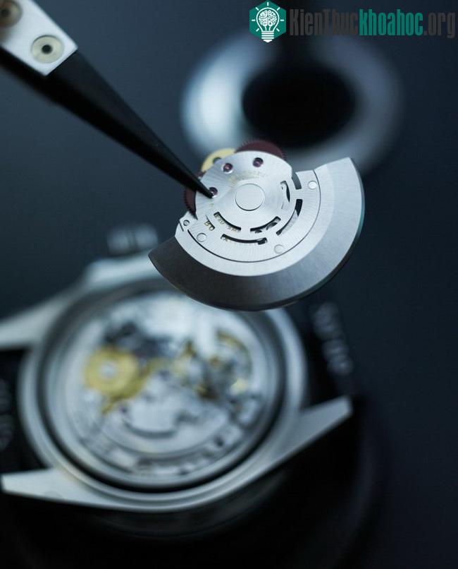 10 điều làm nên chiếc đồng hồ Rolex vạn người mê (Phần 2)