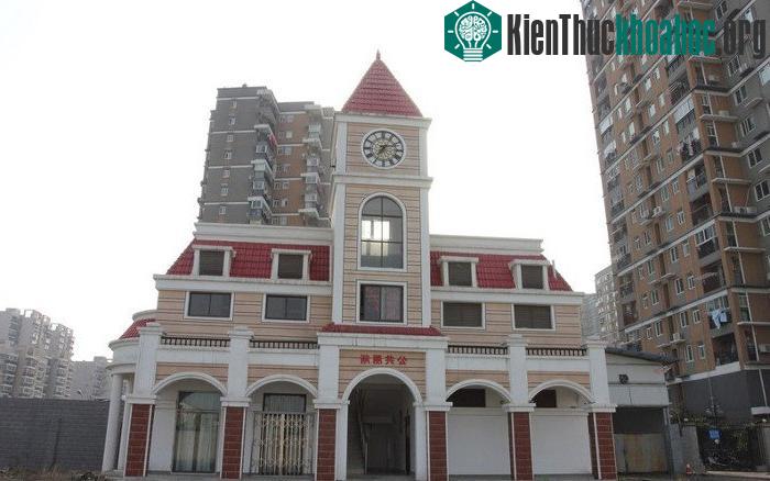 Những nhà vệ sinh đặc biệt ở Trung Quốc ảnh 6