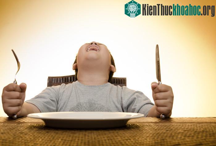 Cơn đói có thể đem đến nhiều hệ lụy: khiến tâm lý chúng ta trở nên không ổn định, dễ cáu kỉnh...