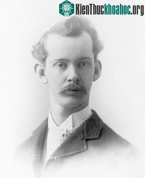 Wilbur Lincoln Scoville (1865-1942) người đã nghiên cứu và đưa ra hệ thống đánh giá cường độ cay của ớt​