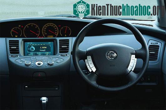Trên Nissan Primera 2002​