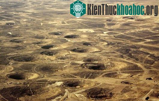 Nếu sử dụng bom khinh khí, người ta hy vọng rằng có thể tạo nên một con kênh lớn dẫn nước vào giữa sa mạc.