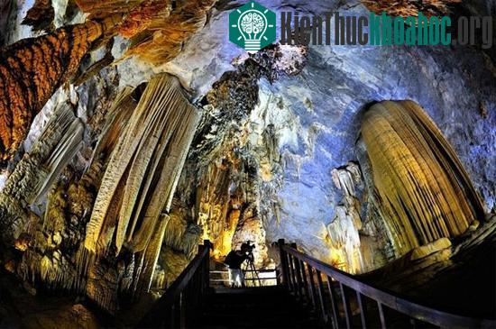 Những hang động "made in Vietnam" đẹp không kém hang Sơn Đoòng