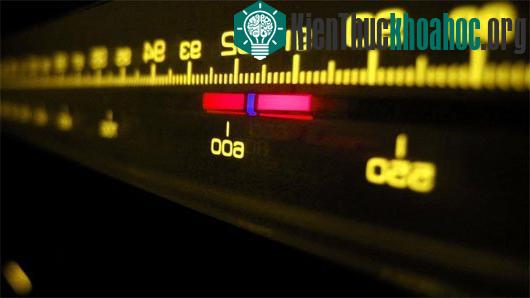 Khám phá lịch sử radio và công nghệ phát thanh