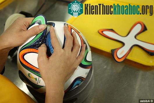 Trái bóng World Cup 2014 có gì đặc biệt?