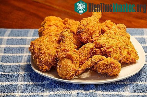 Lật mặt sự thật "điên đảo" đằng sau nghệ thuật quảng cáo