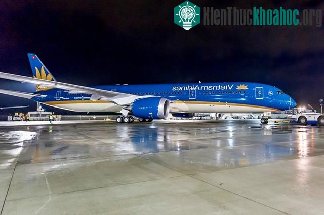 Cận cảnh Boeing 787 đầu tiên của Vietnam Airlines xuất xưởng tại Mỹ
