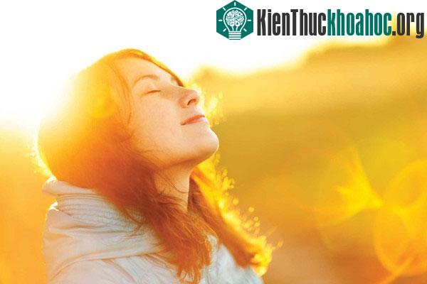 Phụ nữ có làn da trắng là biểu tượng cho sự trong sáng, thuần khiết và quyến rũ.