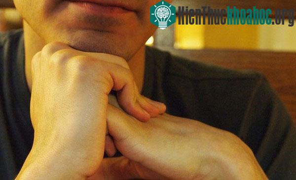 Giải mã 6 thói quen xấu xí con người "làm trong vô thức"