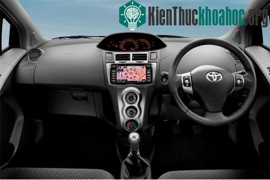 Yaris thế hệ thứ 2 (2007-2012)