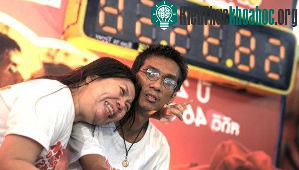 10 bí mật về nụ hôn