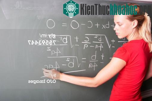 Nữ giới có cơ hội định hướng nghề nghiệp rộng rãi hơn nam - (Ảnh alamy.com)