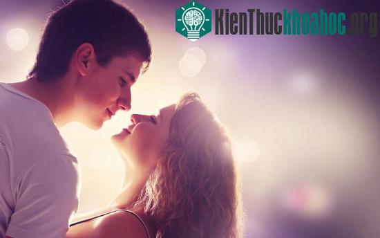 Hoạt động của bộ não phản ánh rất đúng tình cảm hai người dành cho nhau.