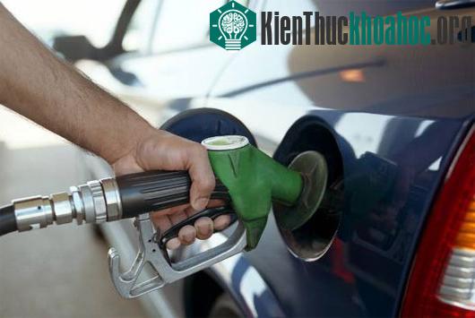 Những lầm tưởng về tiết kiệm xăng