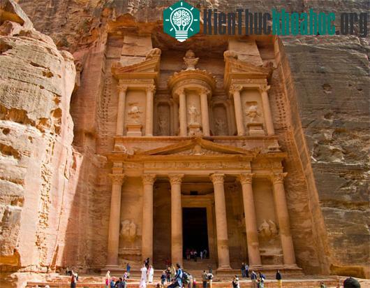 Ảnh: visitpetra.jo