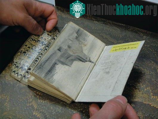 Chiêm ngưỡng tranh vẽ phác thảo cực hiếm của Van Gogh