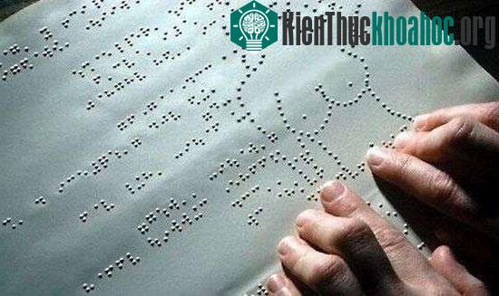 Phát hiện mới có thể thúc đẩy sự ra đời của những màn hình chạm cho người khiếm thị - (Ảnh: trendhunter)