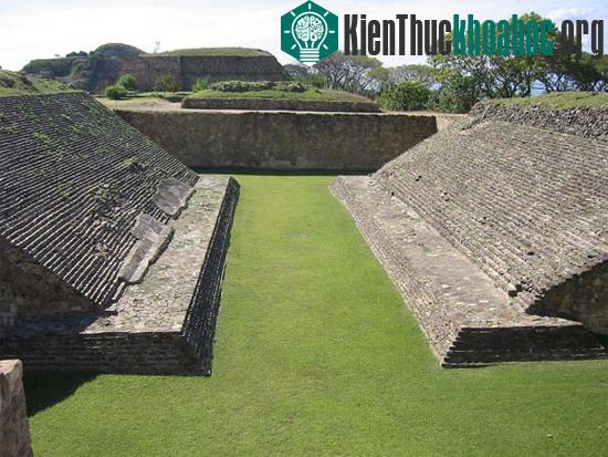 Sân Chichen Itza