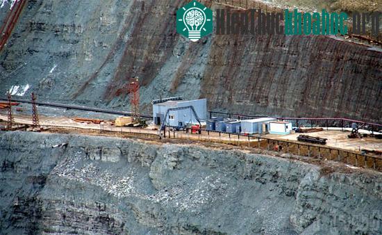 Khám phá mỏ kim cương khổng lồ lớn thứ 2 thế giới ảnh 1