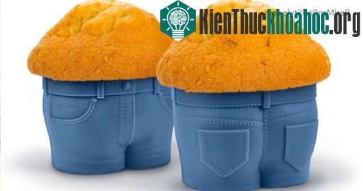 Cho áo trong quần không đúng cách có thể khiến bạn trông như một cây nấm