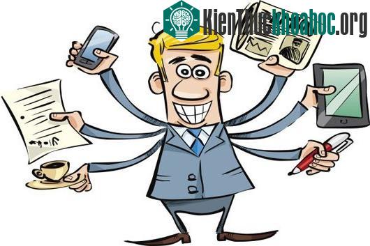 Giữ cho bản thân luôn bận rộn nhưng nụ cười vẫn nở trên môi