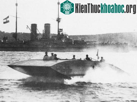 Mẫu tàu của Thomamühl được thử nghiệm năm 1916