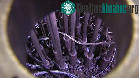 Hình ảnh về các thanh thorium trong lò phản ứng thử nghiệm
