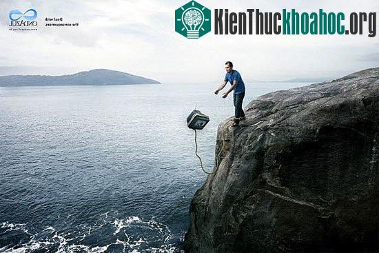 Xem thông điệp ám ảnh về sự vô tâm của con người