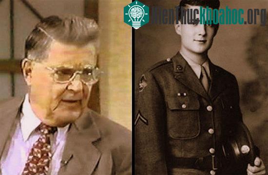Georgre Ritchie - chàng sĩ quan trẻ từng trải nghiệm cảm giác cận kề cái chết khi mới 20 tuổi.