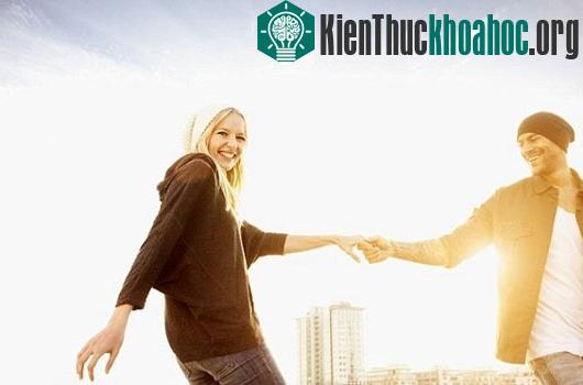 Vào những ngày trời đẹp, các cô gái sẽ dễ dàng bị "cưa đổ" hơn đấy!