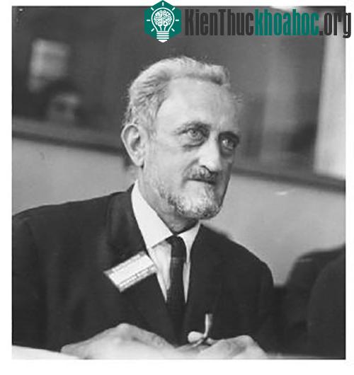 Nhà vật lý người Pháp Francis Perrin (1901-1992), người có đóng góp không nhỏ trong việc phát triển và chế tạo bom nguyên tử