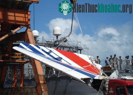 Khám phá 9 vụ tai nạn máy bay bí ẩn trên thế giới