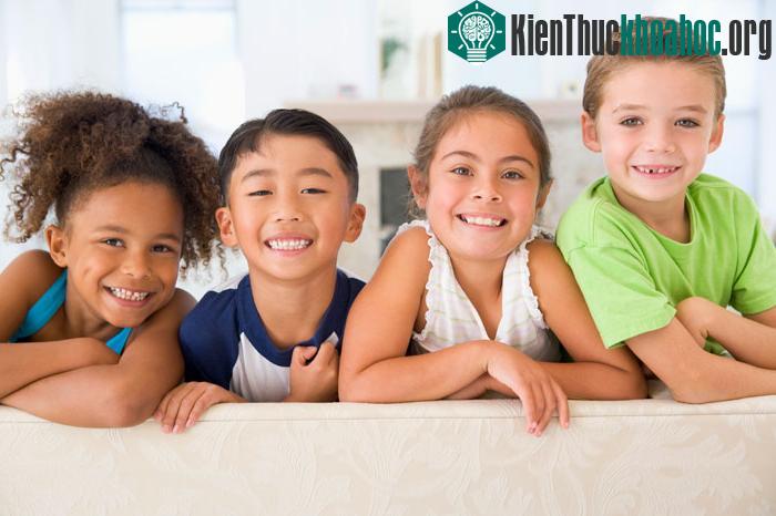 Bạn bè ảnh hưởng tới tính cách nhiều hơn gia đình
