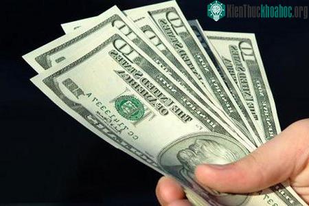 Tiền có thể làm giảm đau đớn ảnh 0