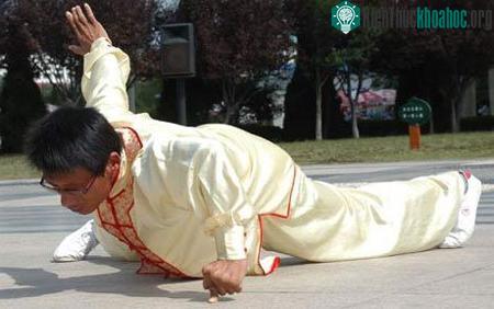 Người có ngón tay khỏe nhất thế giới ảnh 0