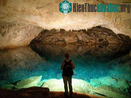 Những hang động kì vĩ nhất thế giới ảnh 3