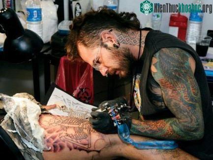 Hành hạ cơ thể bằng các thủ thuật làm đẹp