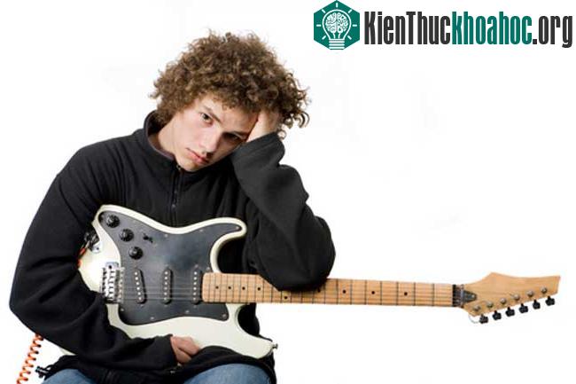 Người chơi nhạc đọc cảm xúc tốt hơn ảnh 0