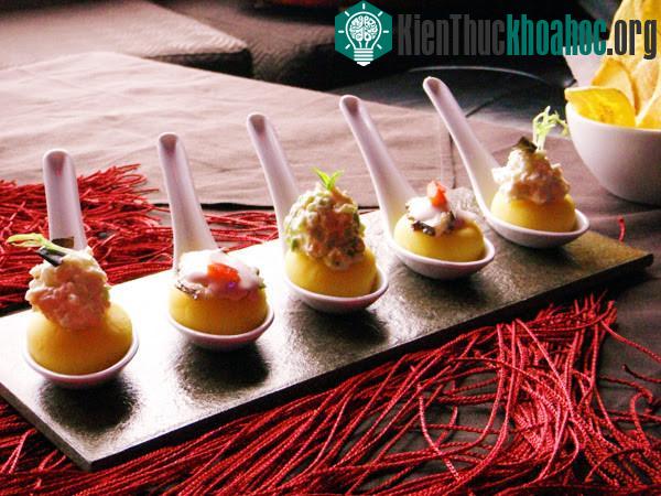 Món Ceviche khoai tây.