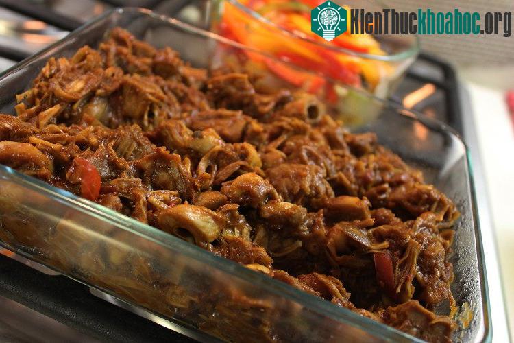 Đây chính là món thịt heo pulled pork làm từ mít.
