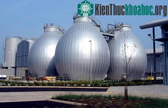 Nhiên liệu cho ôtô và máy bay từ rượu whisky Scotland ảnh 0