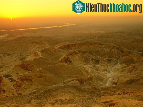 Thung lũng các vị vua – nơi chứa nhiều bí ẩn của thế giới về các vị Pharaoh Ai Cập cổ đại.