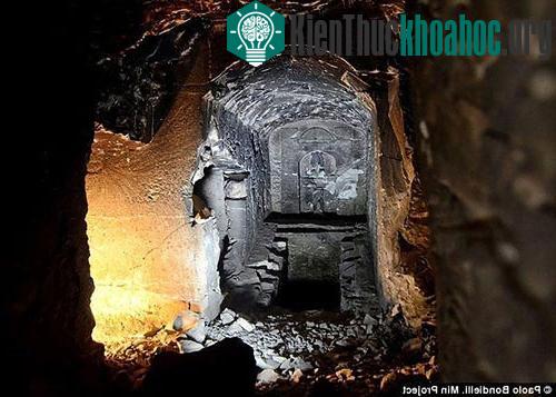 Lăng mộ thần Orisis được phát hiện tại nghĩa địa Al-Gorna, bờ tây sông Nile.
