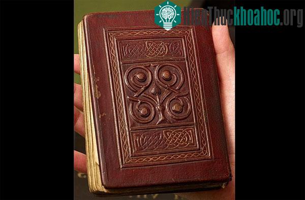 Quyển kinh phúc âm cổ từ thế kỷ thứ 7 vẫn còn nguyên vẹn.&nbsp;