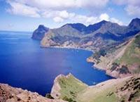 Đảo Robinson Crusoe - nơi cất giấu kho báu.